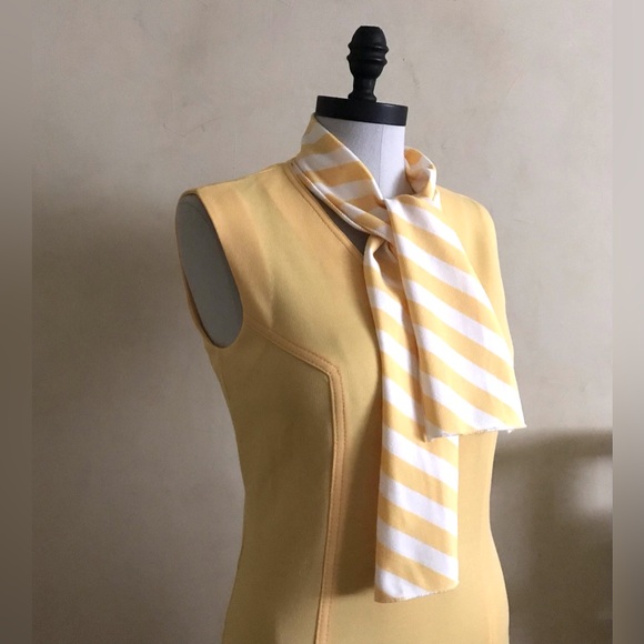 Vintage Yellow Sleeveless Dress with Scarf - Picture 2 of 8